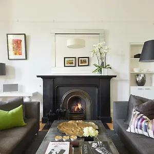 94dr Holiday home Edinburgh